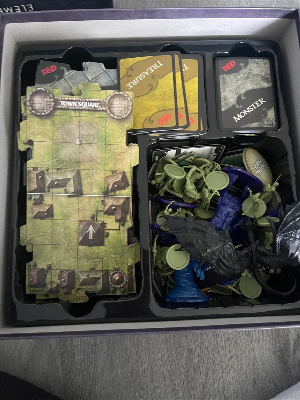 Dungeons & Dragons Temple of Elemental Evil Board Game - Dark Storm Artwork